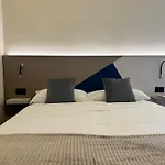 Honeycomb Guesthouse